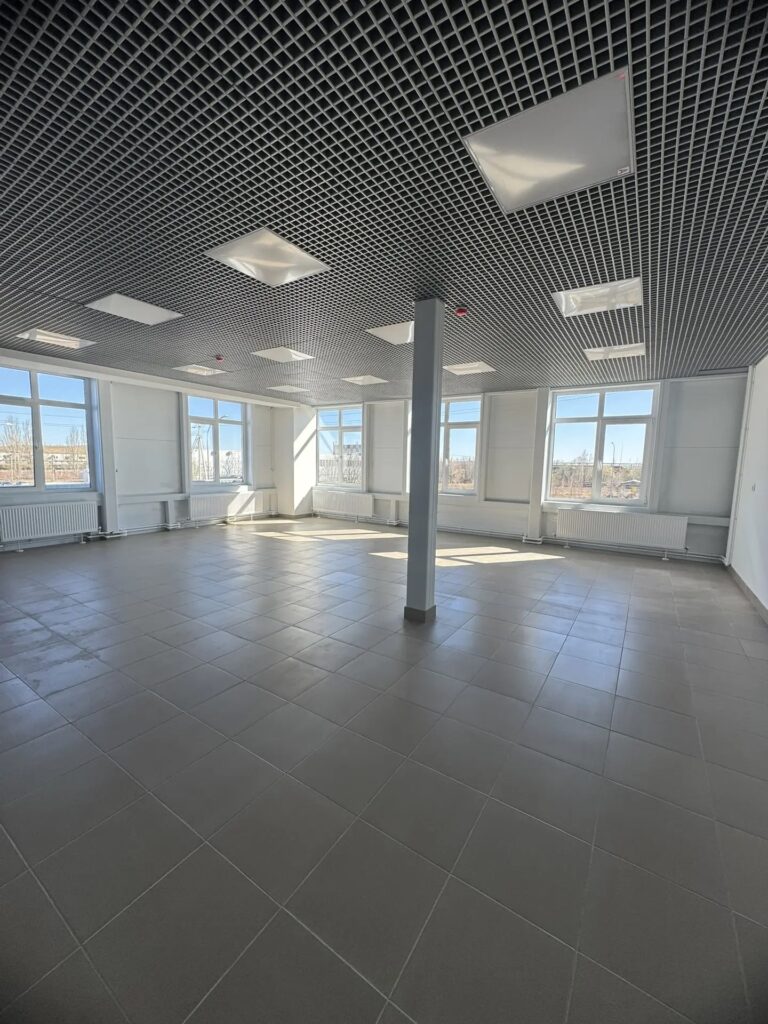 Офис административно-бытового корпуса, 80 кв.м.